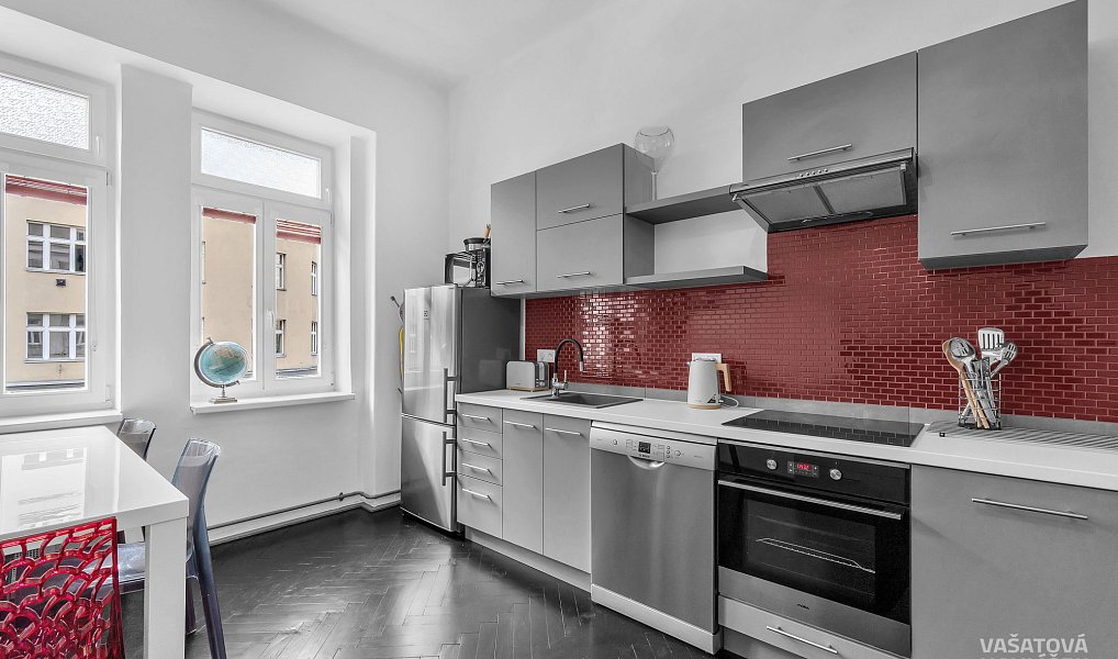Prodej bytu 2+kk, 44 m², Hradec Králové