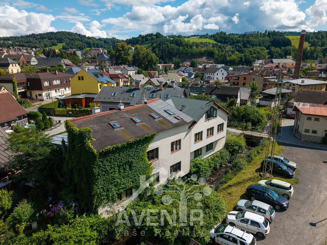 Prodej domu 399 m² s pozemkem 164 m² – fotografie 2