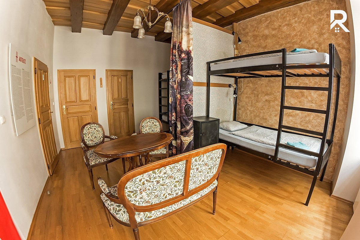 Pronájem ubytovacího objektu 220 m² — photo 3