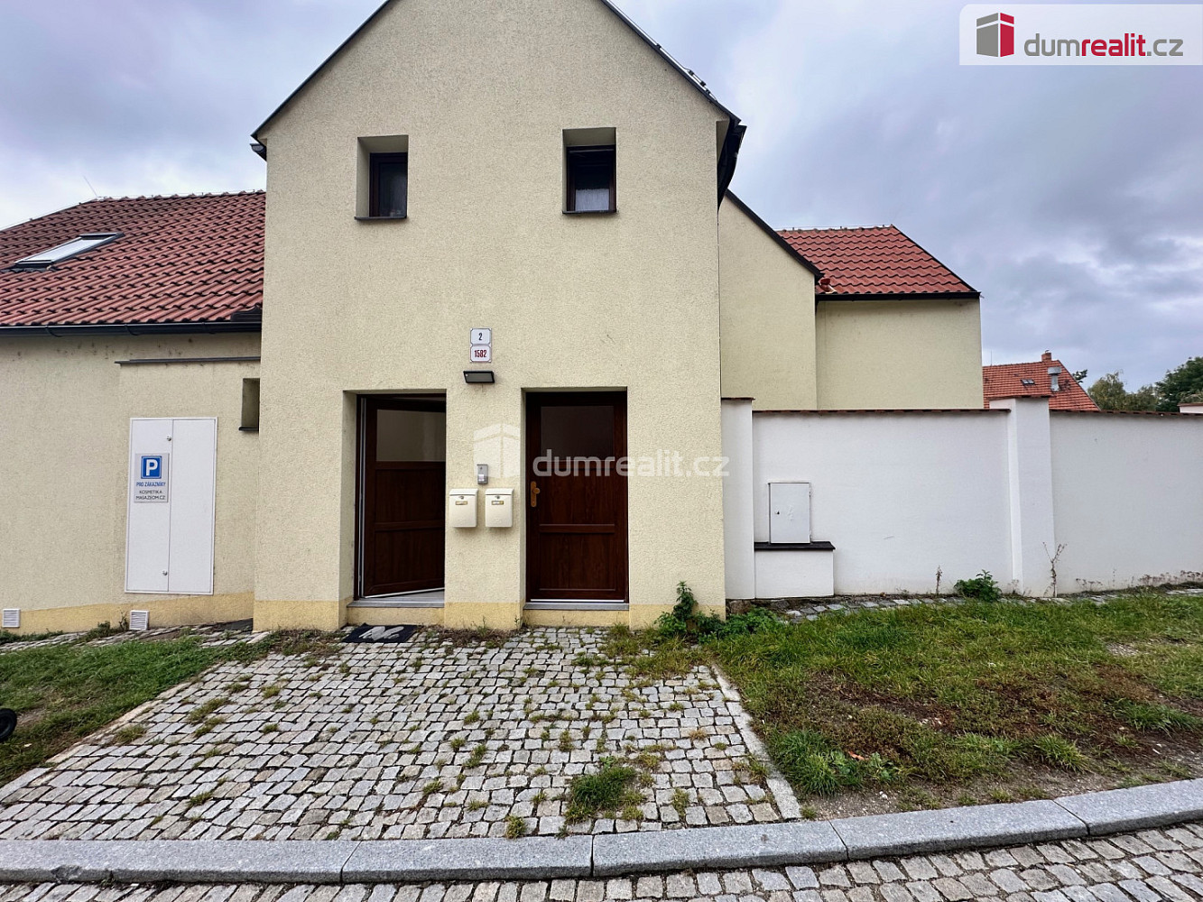 Pronájem bytu 2+1 38 m² — photo 2