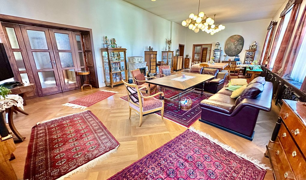Prodej domu 503 m² s pozemkem 1 727 m², Pelhřimov – náhled fotky 9