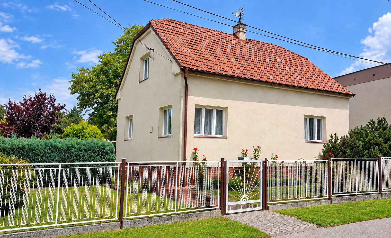 Prodej domu 140 m² s pozemkem 1 260 m²