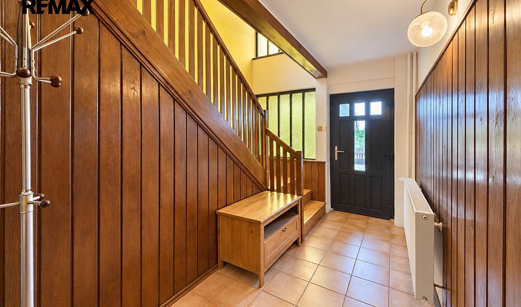 Prodej domu 250 m² s pozemkem 833 m², Kochánky – náhled fotky 21