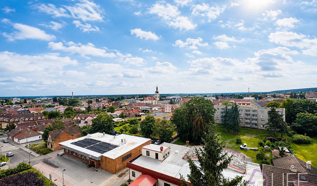 Prodej bytu 3+1 75 m², Hořice – náhled fotky 14