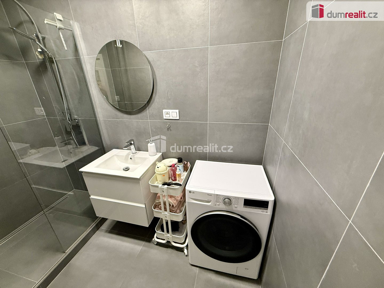 Pronájem bytu 2+kk 38 m² – fotografie 2