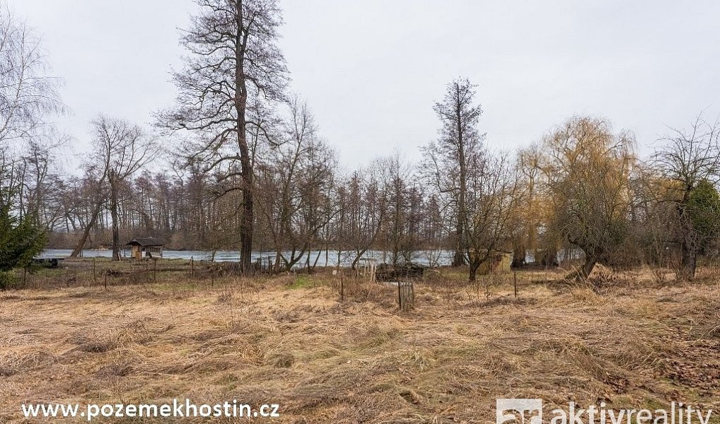 Prodej stavebního pozemku 1 755 m², Hostín u Vojkovic – náhled fotky 12