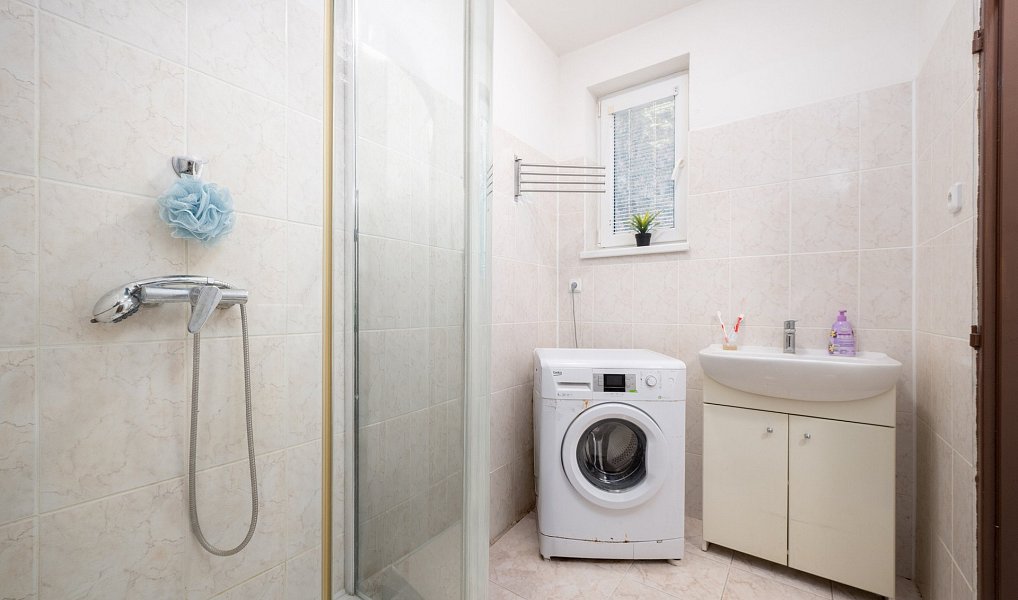 Prodej domu 148 m² s pozemkem 800 m², Záříčí – náhled fotky 16