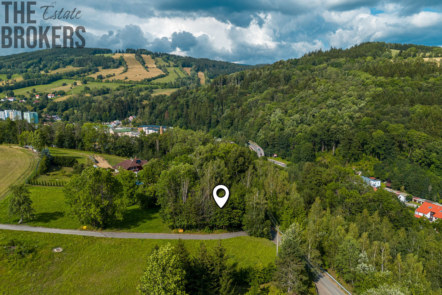 Prodej stavebního pozemku 7 977 m² – fotografie 3