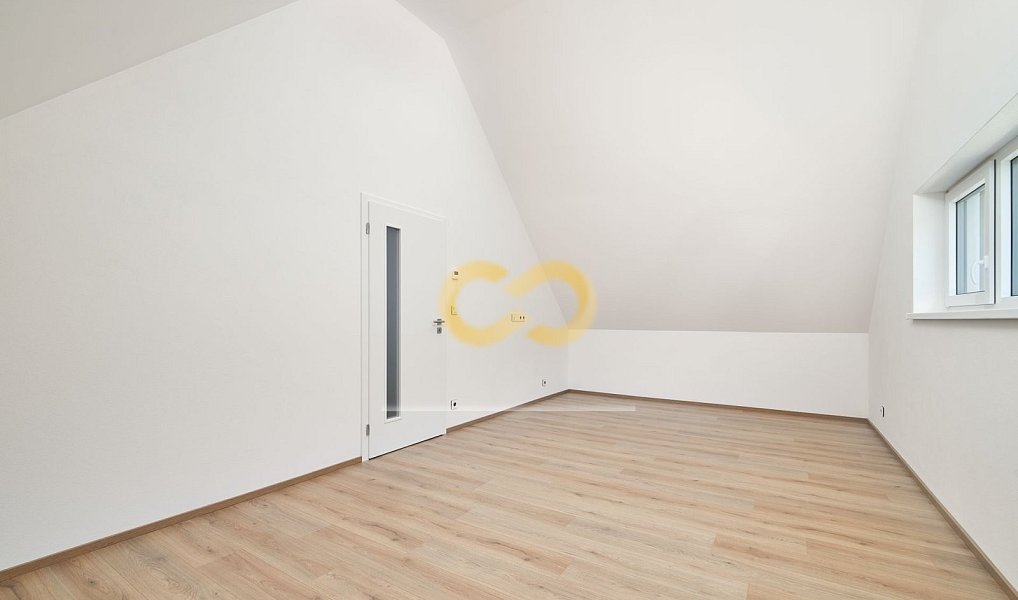 Prodej domu 104 m² s pozemkem 537 m², Horní Planá – náhled fotky 17