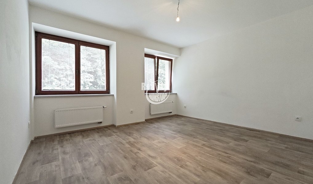 Pronájem bytu 4+kk 100 m², Jihlava – náhled fotky 6