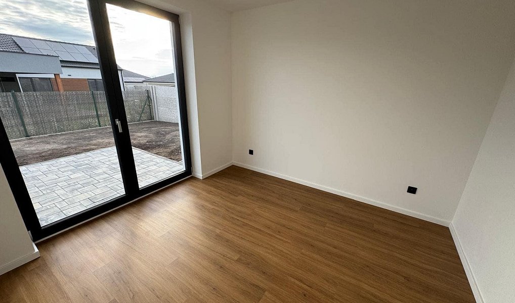 Pronájem domu 97 m² s pozemkem 356 m², Most – náhled fotky 9