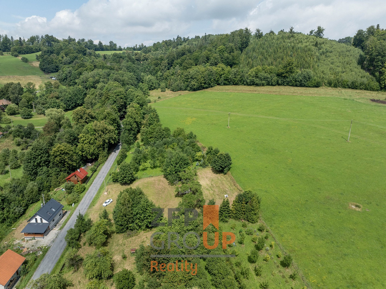 Prodej stavebního pozemku 2 142 m² - View 5