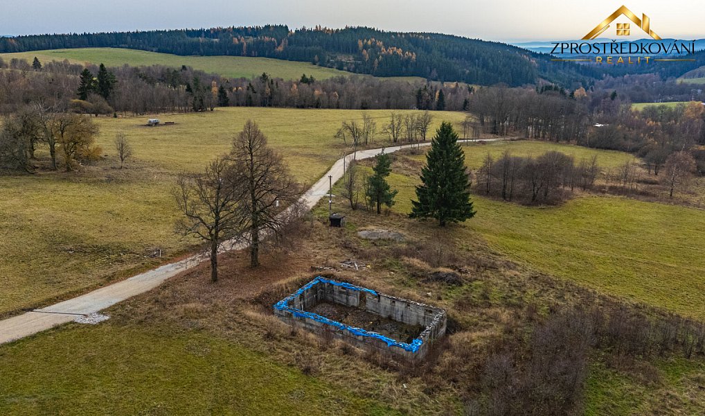 Prodej stavebního pozemku 598 m², Kraslice – náhled fotky 2