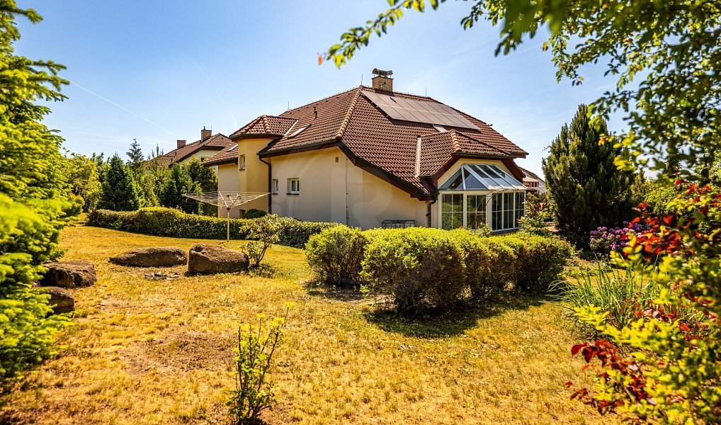 Prodej domu 340 m² s pozemkem 1 147 m², Tábor – náhled fotky 40