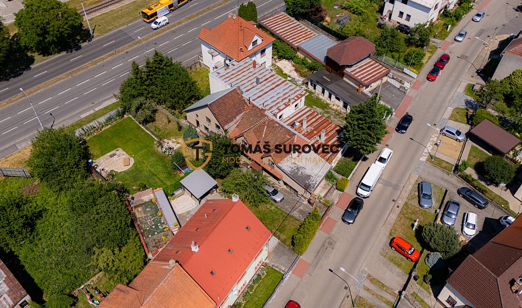 Prodej domu 290 m² s pozemkem 691 m², Zlín – náhled fotky 19