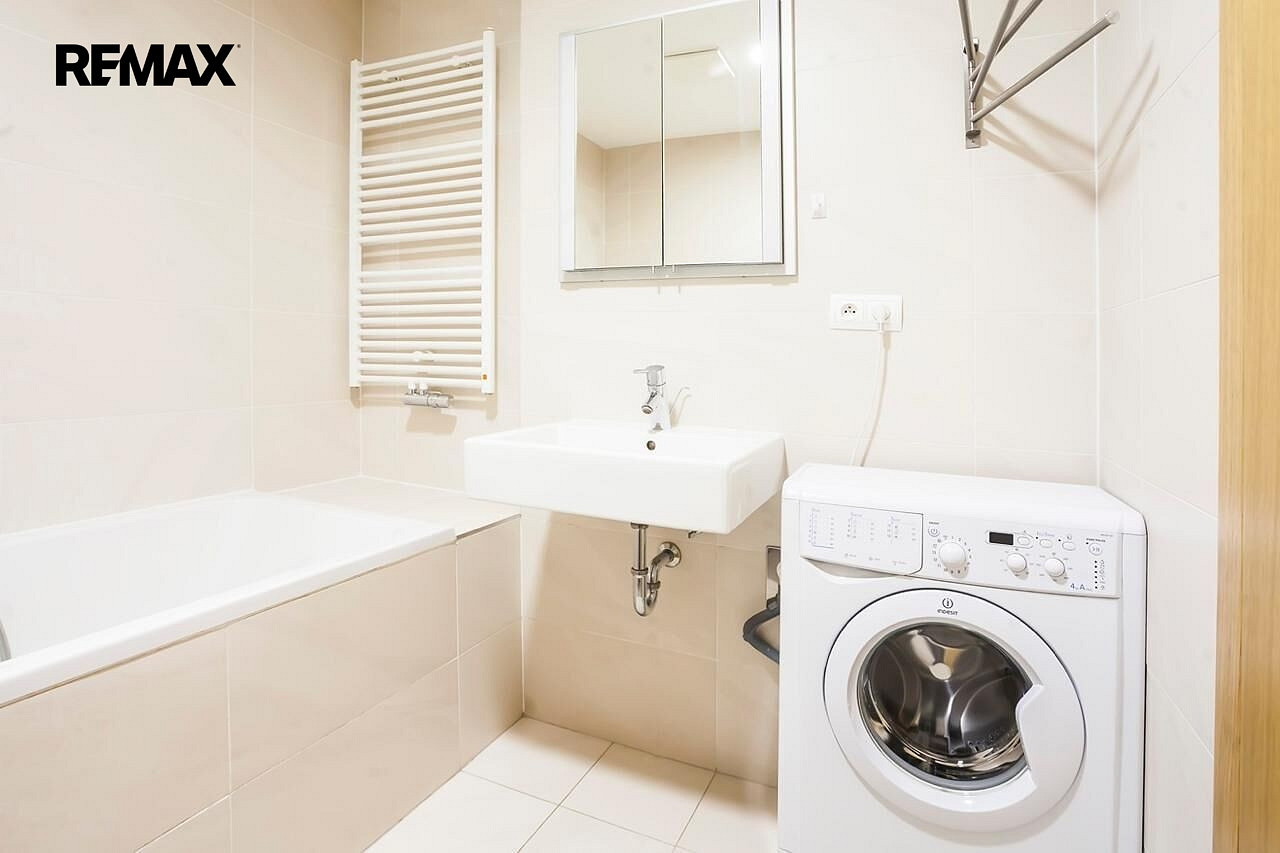 Prodej bytu 1+kk 38 m² – fotografie 4
