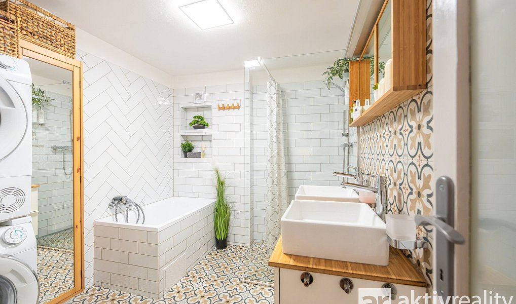 Prodej domu 132 m² s pozemkem 415 m², Drahelčice – náhled fotky 17