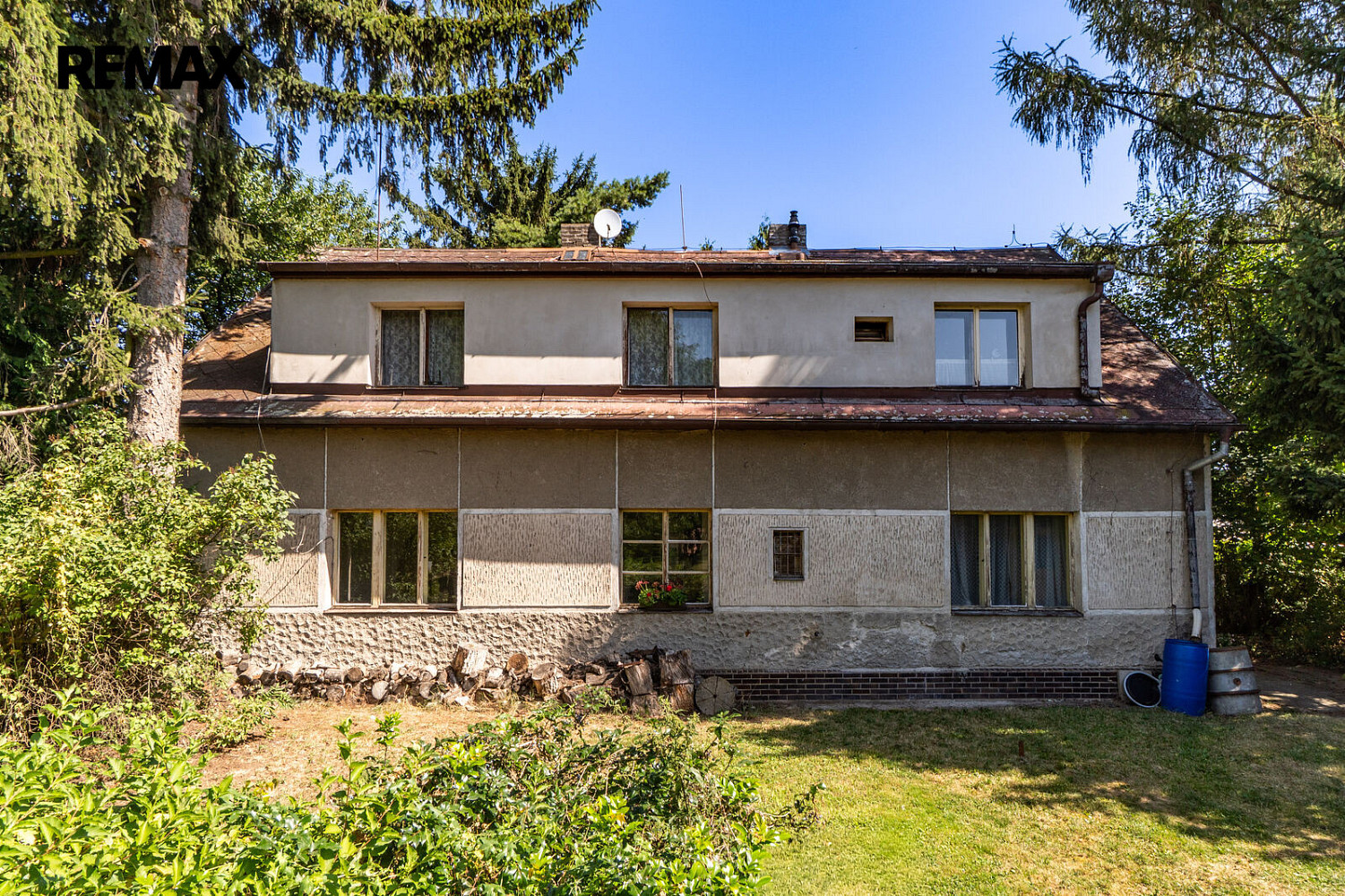 Prodej domu 200 m² s pozemkem 1 941 m² – fotografie 2