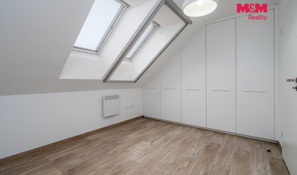 Prodej bytu 3+kk 81 m², Smiřice – náhled fotky 14
