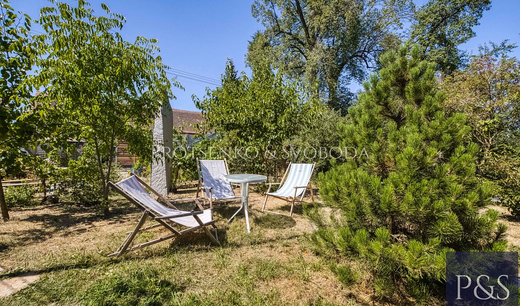 Prodej ubytovacího objektu 300 m², Lhenice – náhled fotky 11