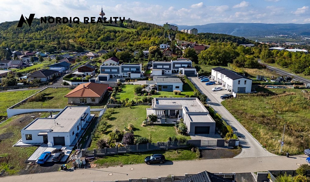 Prodej domu 171 m² s pozemkem 1 243 m², Kladruby – náhled fotky 41