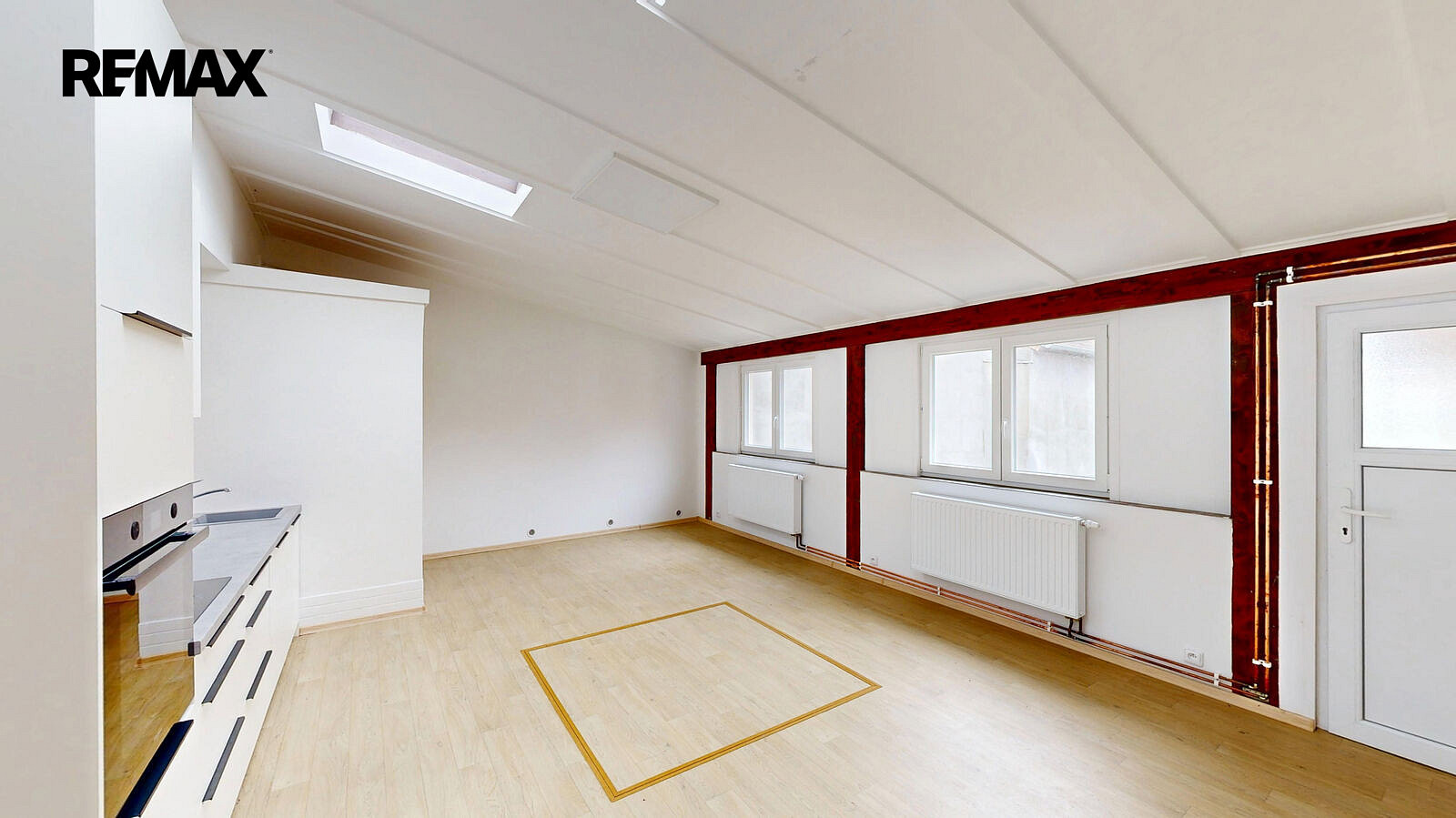 Prodej domu 400 m² s pozemkem 300 m² – fotografie 4