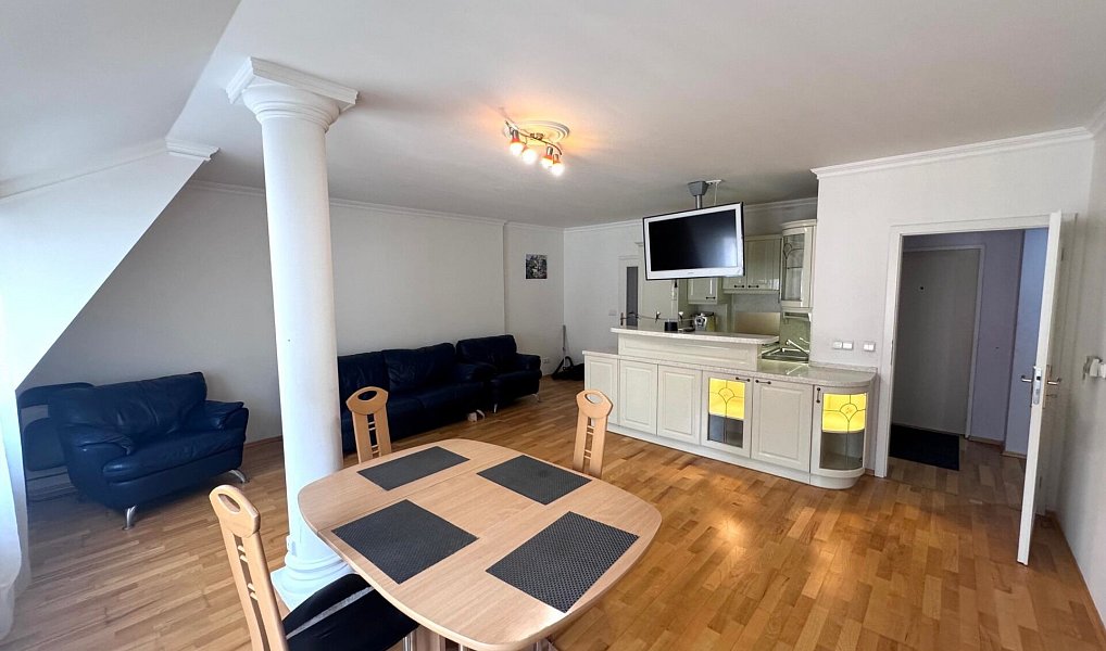 Prodej bytu 4+kk 94 m², Karlovy Vary – náhled fotky 16