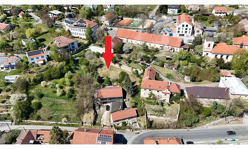 Prodej stavebního pozemku 1 321 m² – pohled 3