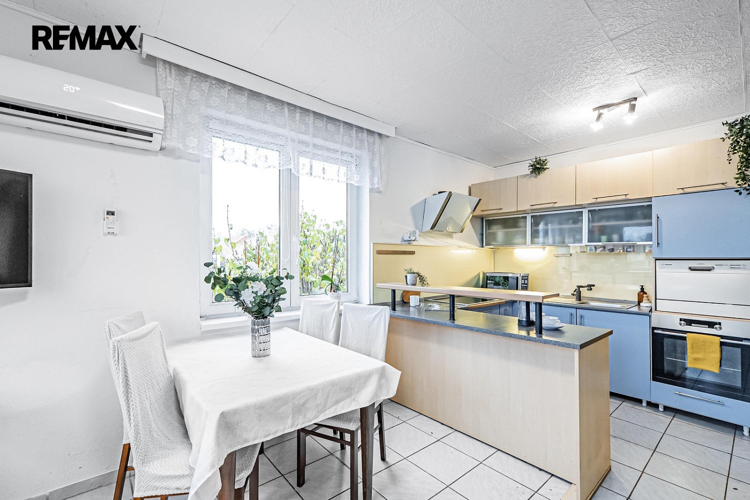 Prodej domu 300 m² s pozemkem 1 169 m² — photo 5