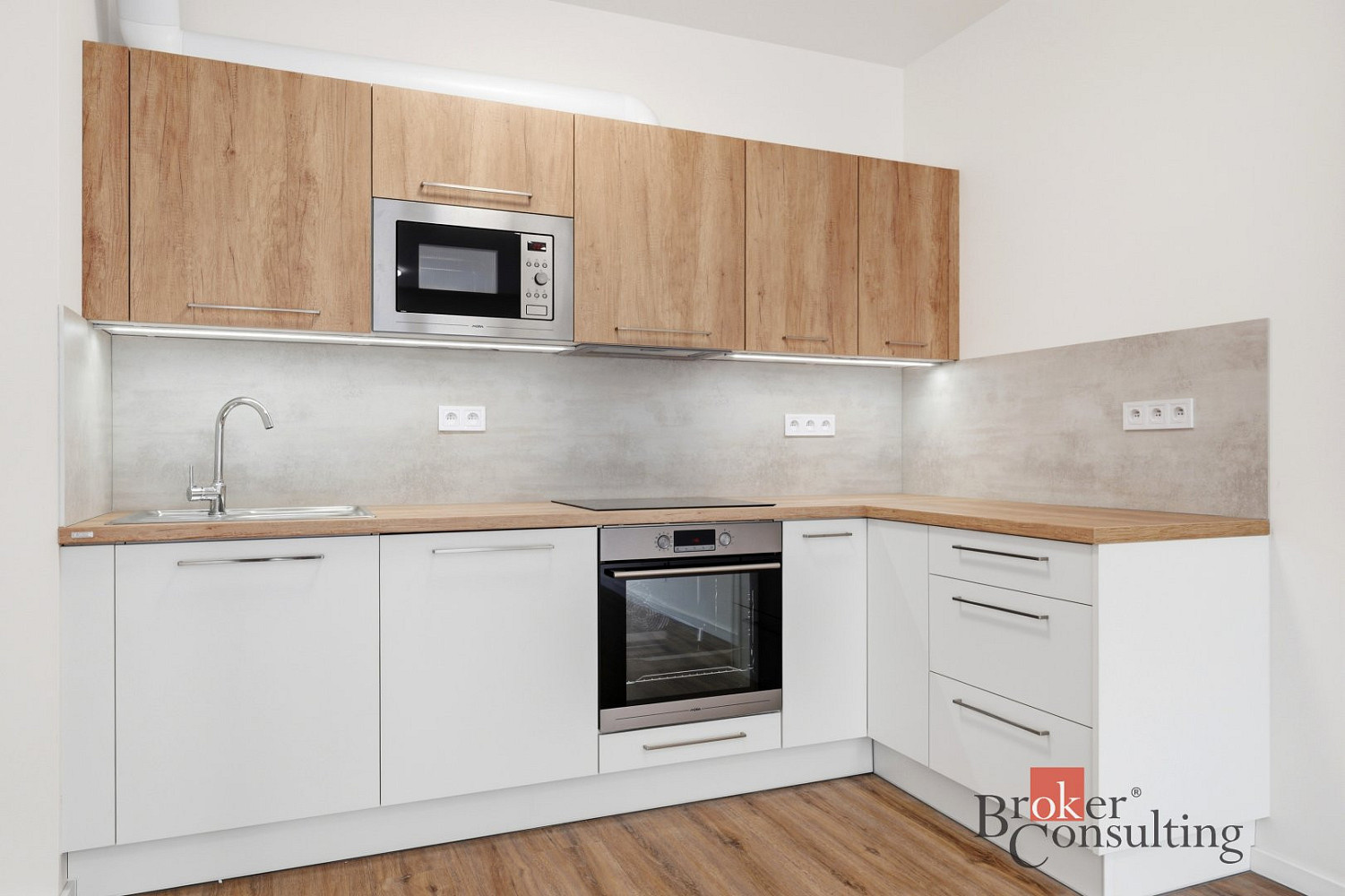 Pronájem bytu 2+kk 52 m²