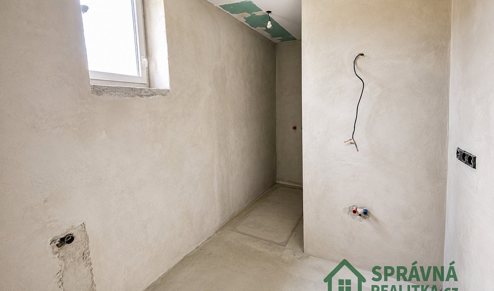 Prodej ubytovacího objektu 220 m², Nezdice na Šumavě – náhled fotky 13