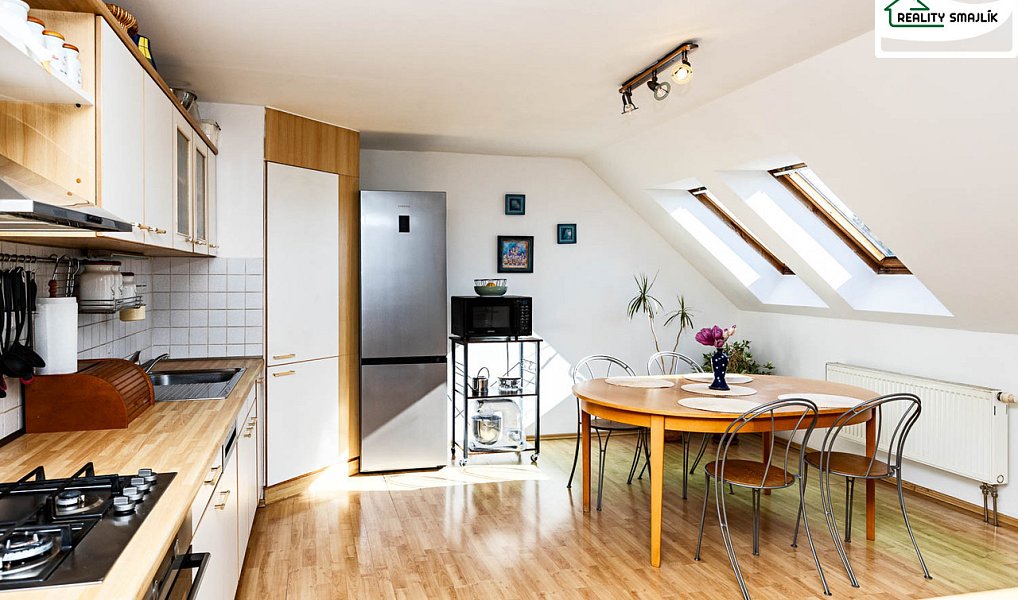 Prodej domu 285 m² s pozemkem 877 m², Františkovy Lázně – náhled fotky 6