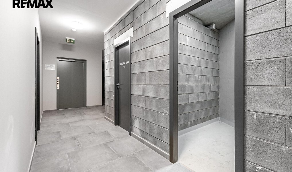 Prodej komerčního prostoru, 3 m², Černý Most - Praha 14, Praha