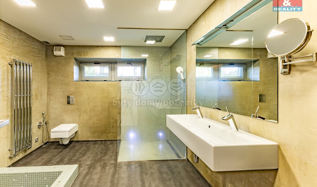 Prodej domu 142 m² s pozemkem 1 147 m², Město Albrechtice – náhled fotky 2