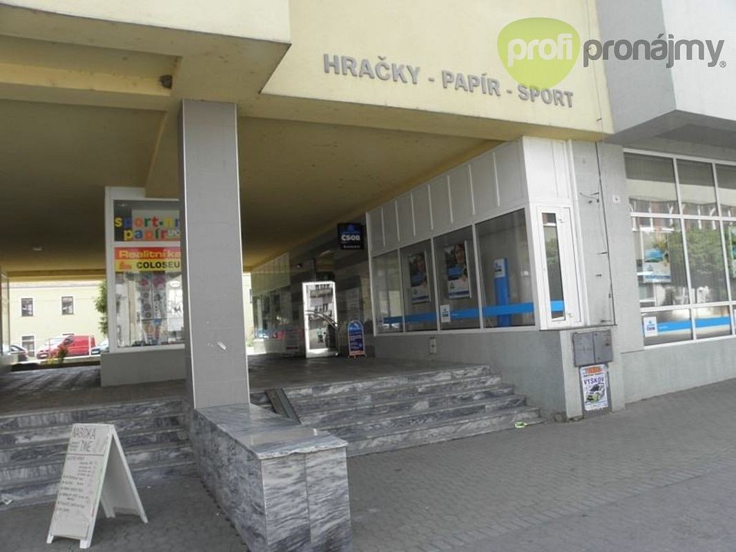 Pronájem obchodních prostor 146 m² – fotografie 3