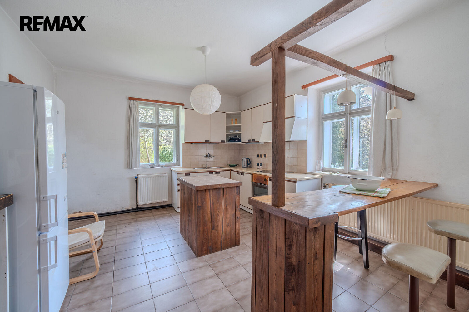 Prodej domu 430 m² s pozemkem 10 355 m² – fotografie 2