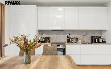 Pronájem bytu 2+kk 58 m²
