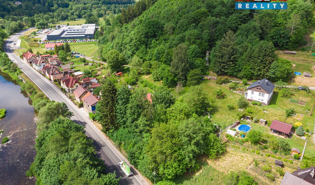 Prodej stavebního pozemku 1 977 m², Líšný – náhled fotky 9