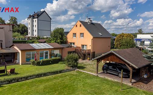 Prodej domu 256 m² s pozemkem 1 427 m², Chebská, Karlovy Vary - Dvory