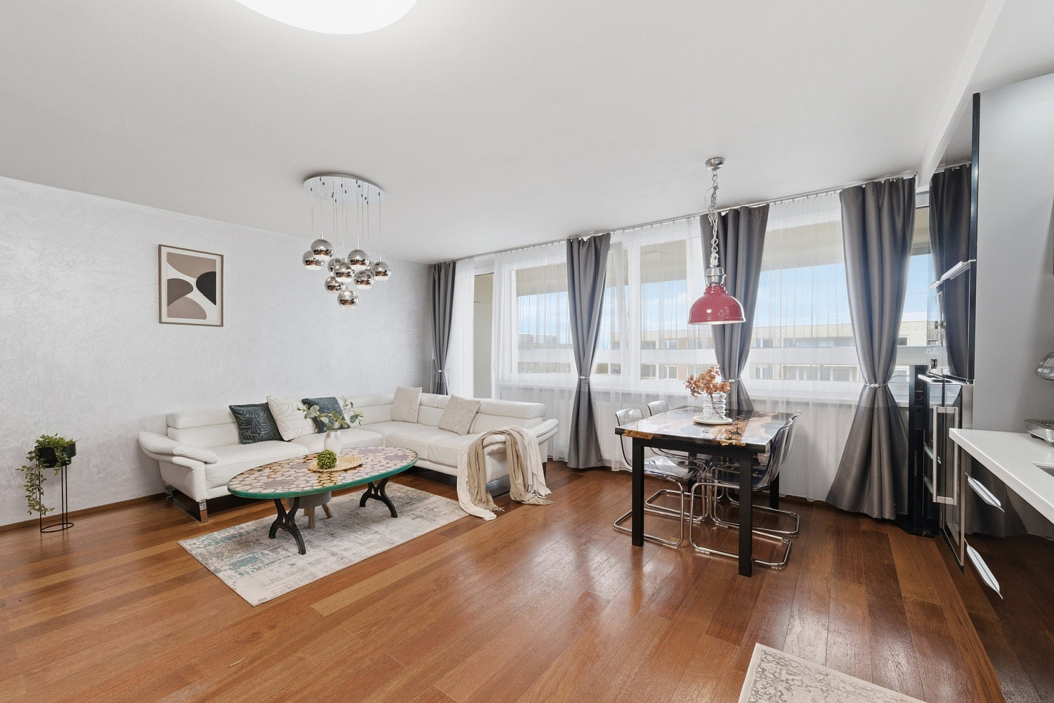Prodej bytu 3+kk 80 m² — photo 3