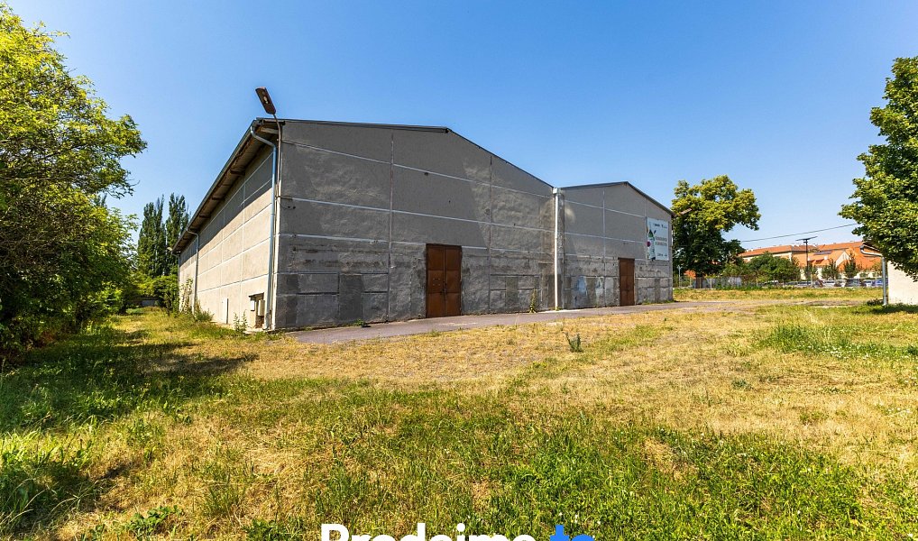 Prodej skladovacích prostor 3 833 m², Znojmo – náhled fotky 17