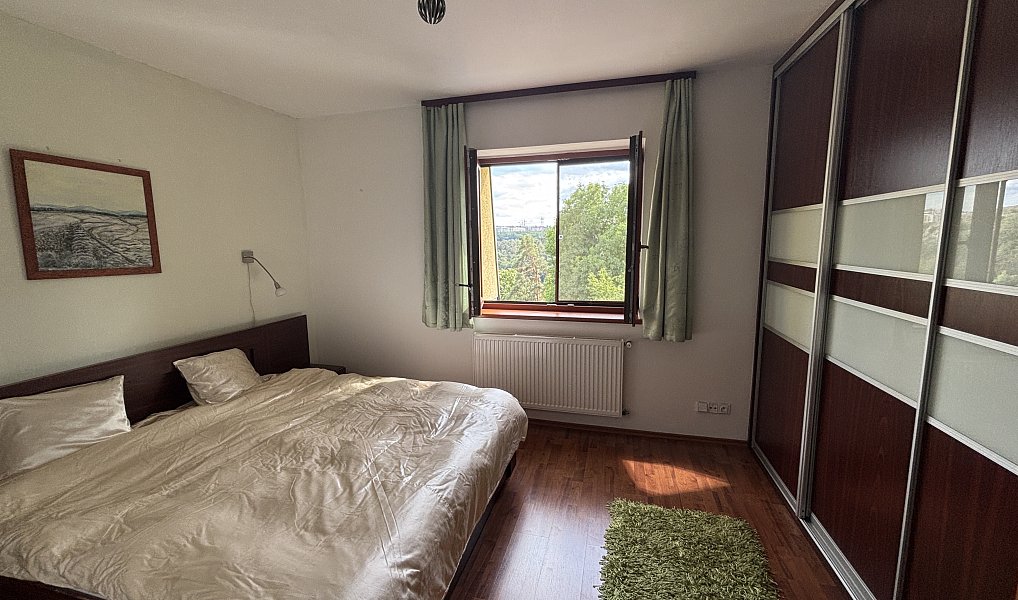 Pronájem bytu 3+kk 75 m², Praha – náhled fotky 4