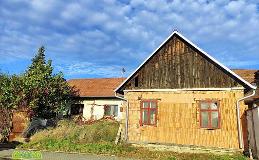 Prodej domu 144 m² s pozemkem 270 m², Polešovice, okres Uherské Hradiště
