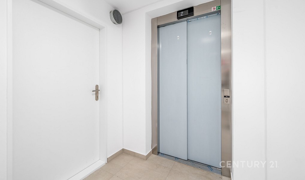 Pronájem bytu 2+kk 54 m², Kladno – náhled fotky 13