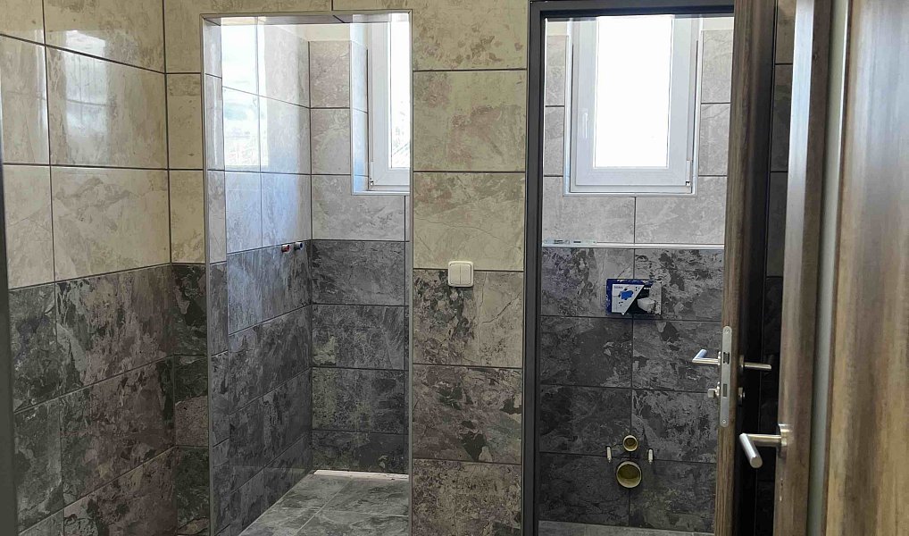 Pronájem kanceláře 158 m², Moravany – náhled fotky 3