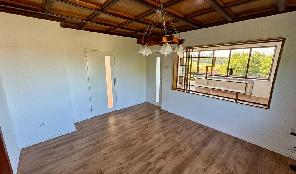 Prodej domu 214 m² s pozemkem 1 172 m², Řehenice – náhled fotky 15