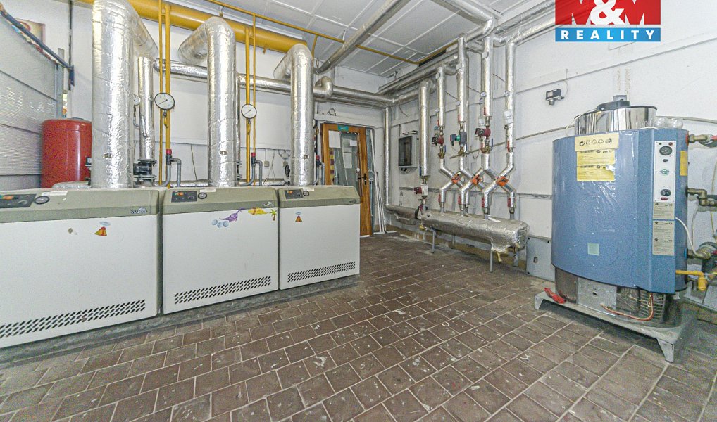 Prodej obchodních prostor 900 m², Čáslav – náhled fotky 14