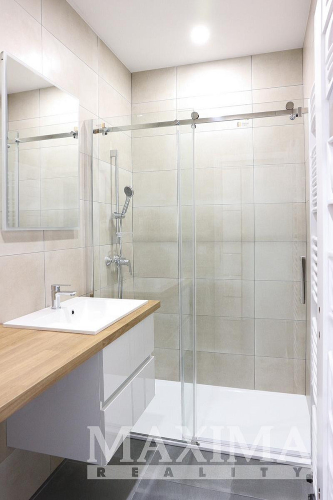 Pronájem bytu 1+kk 34 m² – fotografie 4