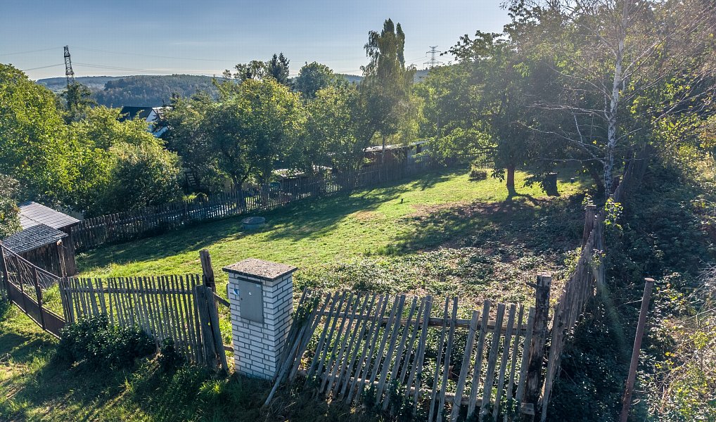 Prodej stavebního pozemku 822 m², Nový Knín – náhled fotky 8