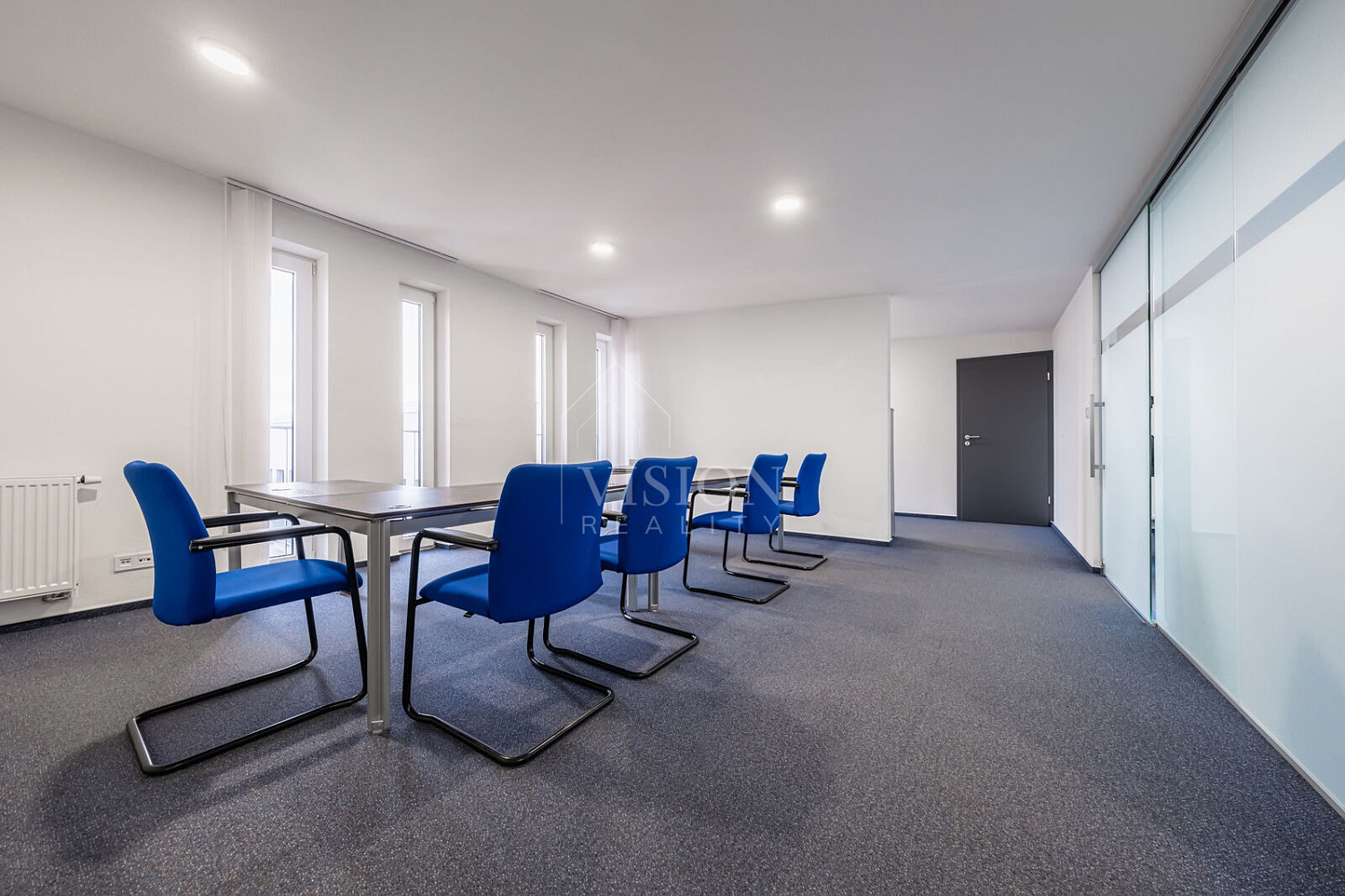 Pronájem kanceláře 130 m² – fotografie 4